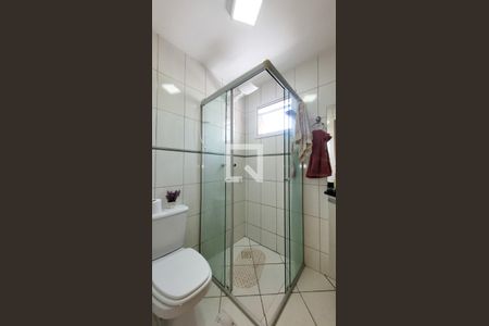 Apartamento à venda com 66m², 2 quartos e 2 vagas Apartamento à venda com 66m², 2 quartos e 2 vagasBanheiro Social