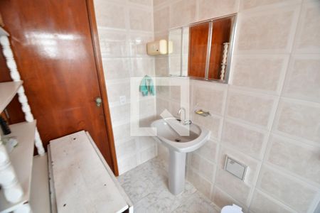 Casa à venda com 360m², 7 quartos e 4 vagasBanheiro 2