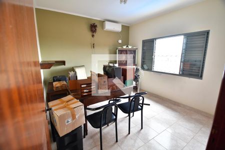 Casa à venda com 360m², 7 quartos e 4 vagasQuarto 2