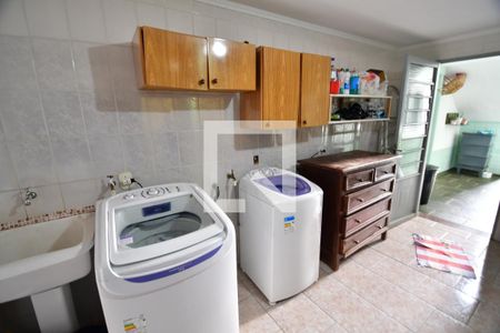 Casa à venda com 360m², 7 quartos e 4 vagasEdicula