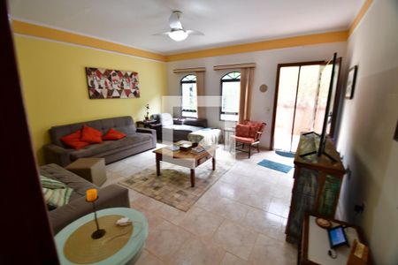 Casa à venda com 360m², 7 quartos e 4 vagasEdicula