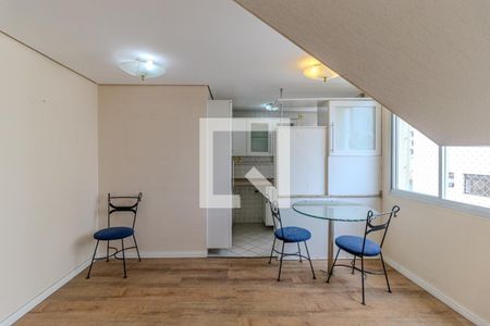 Sala de apartamento para alugar com 2 quartos, 70m² em Santa Cecilia, São Paulo