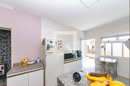 Casa à venda com 180m², 4 quartos e 1 vaga Casa à venda com 180m², 4 quartos e 1 vagaCozinha