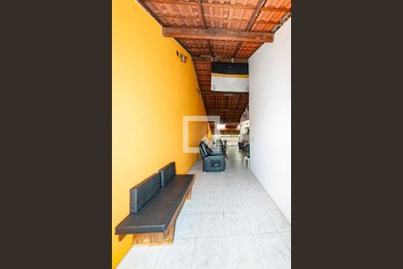 Casa à venda com 180m², 4 quartos e 1 vaga Casa à venda com 180m², 4 quartos e 1 vagaVaranda gourmet