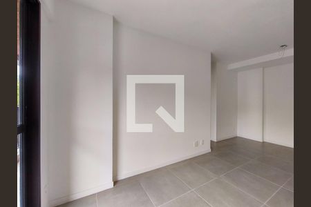 Sala de apartamento à venda com 2 quartos, 60m² em Vila Isabel, Rio de Janeiro