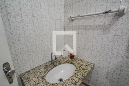 Casa para alugar com 338m², 4 quartos e 6 vagasBanheiro da Suíte 2