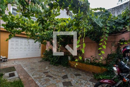 Casa para alugar com 338m², 4 quartos e 6 vagasGaragem