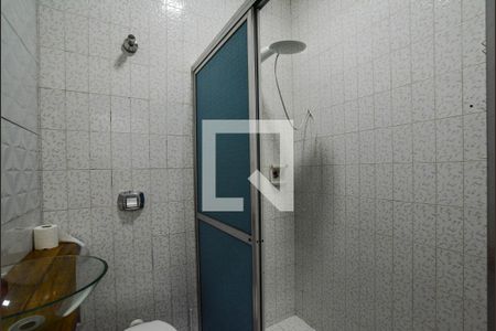 Casa para alugar com 338m², 4 quartos e 6 vagasBanheiro Social