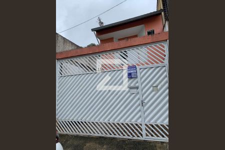 Casa à venda com 166m², 3 quartos e 4 vagasFachada