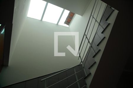 Casa à venda com 166m², 3 quartos e 4 vagasEscada ( acesso)