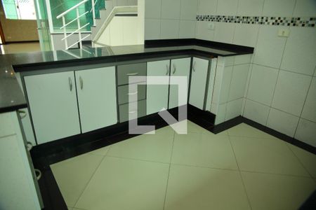 Casa à venda com 166m², 3 quartos e 4 vagasCozinha - Armários