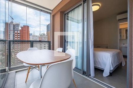 Varanda de apartamento para alugar com 1 quarto, 37m² em Pinheiros, São Paulo