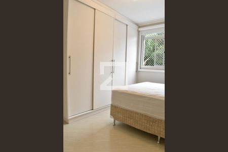 Suíte de apartamento para alugar com 3 quartos, 67m² em Mossunguê, Curitiba