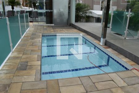 Apartamento para alugar com 67m², 3 quartos e 1 vagaÁrea comum - Piscina