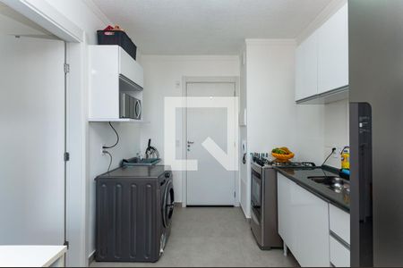 Cozinha de apartamento à venda com 1 quarto, 25m² em Água Branca, São Paulo