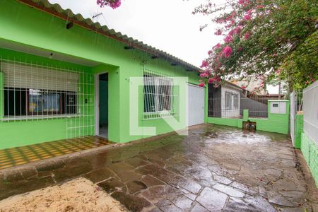 Casa à venda com 82m², 3 quartos e 3 vagasFachada