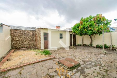 Casa à venda com 82m², 3 quartos e 3 vagasQuintal