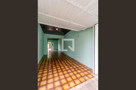 Casa à venda com 82m², 3 quartos e 3 vagasCorredor
