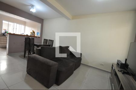 Sala de casa para alugar com 2 quartos, 120m² em Vila Nilo, São Paulo