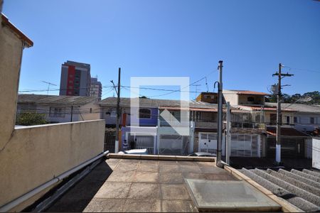 Vista do Quarto 1 de casa para alugar com 2 quartos, 120m² em Vila Nilo, São Paulo