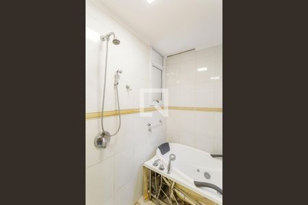 Apartamento à venda com 162m², 4 quartos e 2 vagasBanheiro da Suíte 2