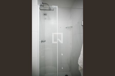 Studio para alugar com 30m², 1 quarto e 1 vaga Studio para alugar com 30m², 1 quarto e 1 vagaBanheiro