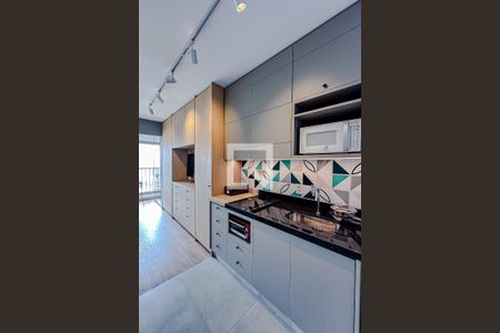 Cozinha de apartamento para alugar com 1 quarto, 25m² em Vila Mariana, São Paulo