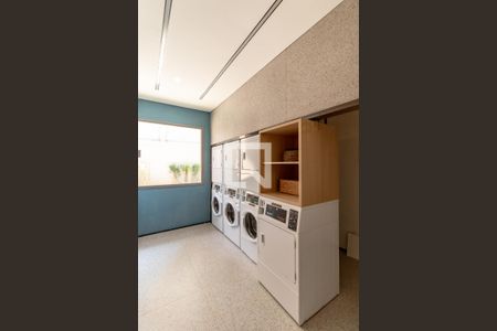 Studio para alugar com 25m², 1 quarto e sem vaga Studio para alugar com 25m², 1 quarto e sem vagaÁrea comum - Lavanderia