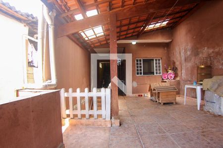 Casa à venda com 280m², 3 quartos e 2 vagasÁrea Externa