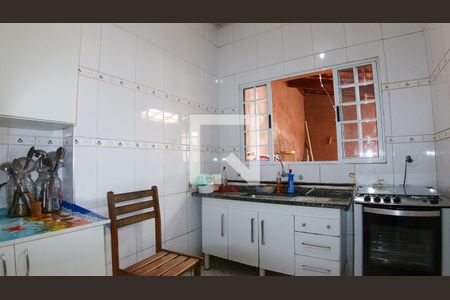 Casa à venda com 280m², 3 quartos e 2 vagasCozinha