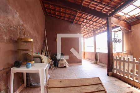 Casa à venda com 280m², 3 quartos e 2 vagasÁrea Externa