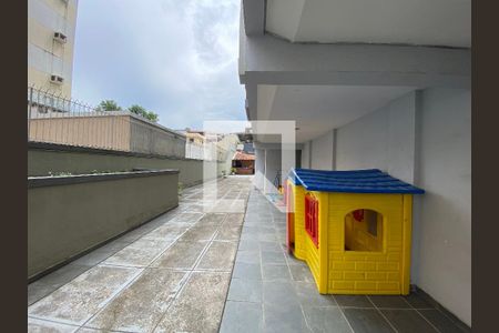 Apartamento à venda com 105m², 3 quartos e 2 vagasÁrea comum - Playground