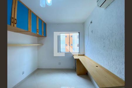 Apartamento à venda com 105m², 3 quartos e 2 vagasQuarto 2