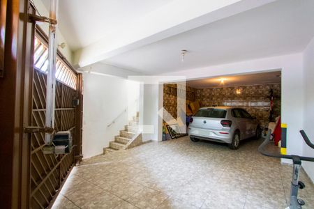 Casa à venda com 231m², 3 quartos e 2 vagas Casa à venda com 231m², 3 quartos e 2 vagasGaragem