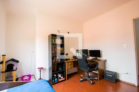 Casa à venda com 231m², 3 quartos e 2 vagas Casa à venda com 231m², 3 quartos e 2 vagasQuarto 3