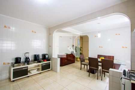 Casa à venda com 231m², 3 quartos e 2 vagas Casa à venda com 231m², 3 quartos e 2 vagasCopa/Cozinha