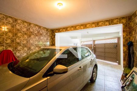 Casa à venda com 231m², 3 quartos e 2 vagas Casa à venda com 231m², 3 quartos e 2 vagasGaragem