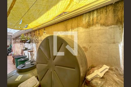 Casa à venda com 139m², 3 quartos e 2 vagas Casa à venda com 139m², 3 quartos e 2 vagasQuintal