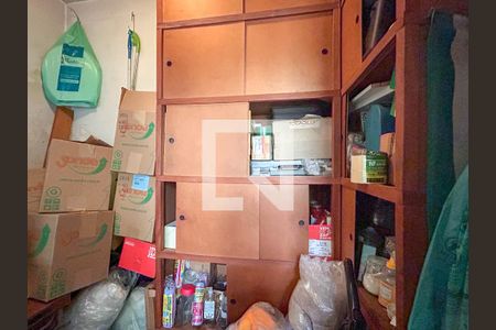 Casa à venda com 139m², 3 quartos e 2 vagas Casa à venda com 139m², 3 quartos e 2 vagasQuarto de Serviço