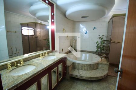 Apartamento para alugar com 544m², 4 quartos e 5 vagasBanheiro Quarto