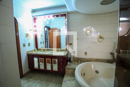 Apartamento para alugar com 544m², 4 quartos e 5 vagasBanheiro Quarto