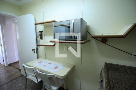 Apartamento para alugar com 544m², 4 quartos e 5 vagasCozinha Área externa 