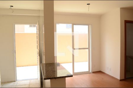 Detalhe Sala de apartamento à venda com 2 quartos, 71m² em Pousada Santo Antonio, Belo Horizonte