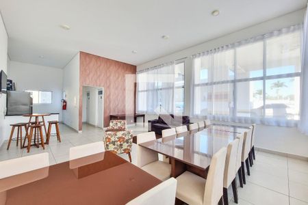 Apartamento para alugar com 54m², 2 quartos e 2 vagas Apartamento para alugar com 54m², 2 quartos e 2 vagasÁrea comum - Salão de festas