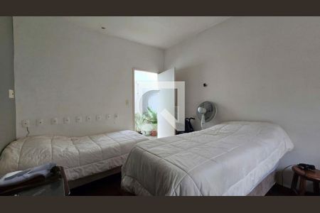 Casa à venda com 184m², 3 quartos e 2 vagas