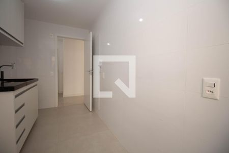 Apartamento para alugar com 65m², 2 quartos e 1 vaga Apartamento para alugar com 65m², 2 quartos e 1 vagaCozinha e Área de Serviço