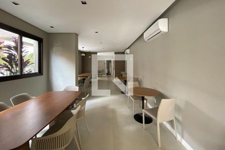 Apartamento para alugar com 65m², 2 quartos e 1 vaga Apartamento para alugar com 65m², 2 quartos e 1 vagaÁrea comum - Salão de festas