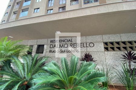 Apartamento para alugar com 65m², 2 quartos e 1 vaga Apartamento para alugar com 65m², 2 quartos e 1 vagaFachada