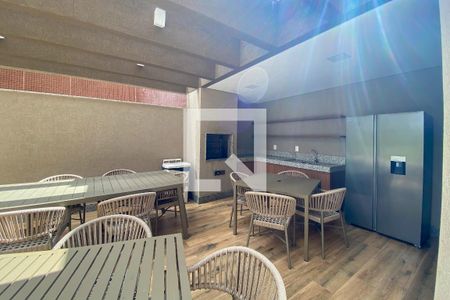 Apartamento para alugar com 65m², 2 quartos e 1 vaga Apartamento para alugar com 65m², 2 quartos e 1 vagaÁrea comum - Churrasqueira