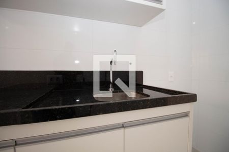 Apartamento para alugar com 65m², 2 quartos e 1 vaga Apartamento para alugar com 65m², 2 quartos e 1 vagaCozinha e Área de Serviço